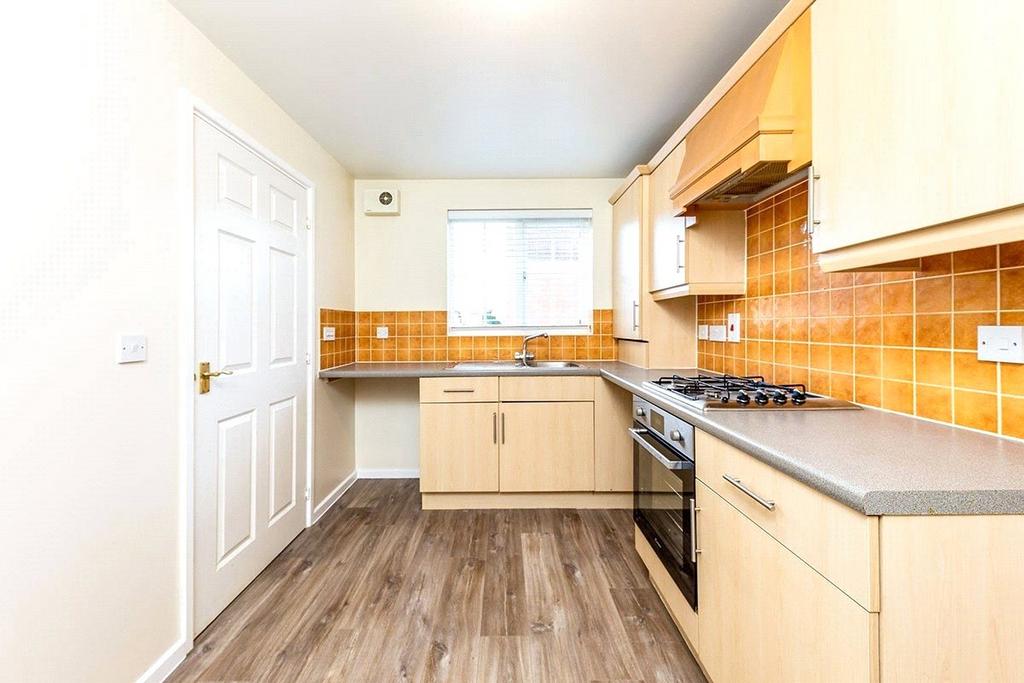 Kitchen / Dining Roo