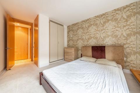 undefined, Parliament View Apartments, Nine Elms SE1