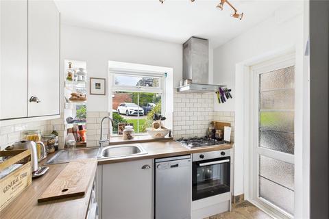 4 bedroom apartment for sale, Streatham High Road, London, SW16
