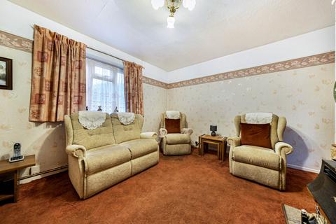 undefined, Almond Way, Bromley, BR2