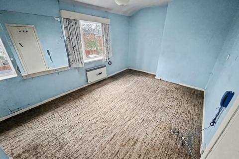 3 bedroom semi-detached house for sale, Sefton Street, Whitefield, M45