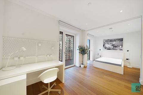undefined, Cascade Way, London, W12