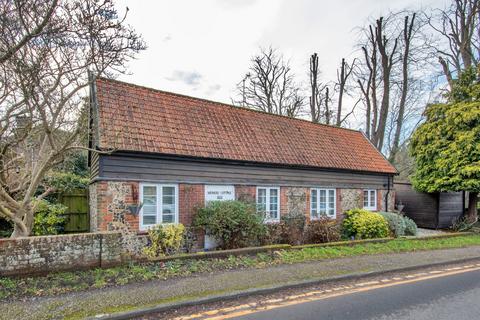 undefined, Wrotham Road, Meopham, Gravesend, Kent, DA13 0JE