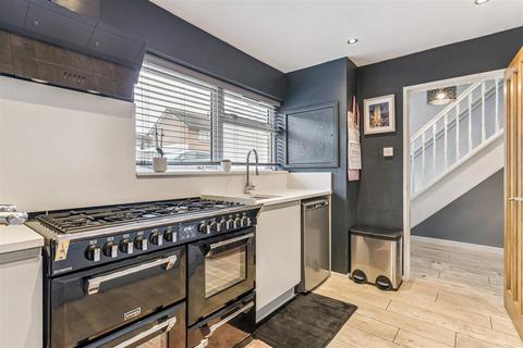 undefined, Broadview, Stevenage SG1