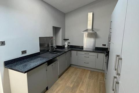 undefined, 70 Alma Road
