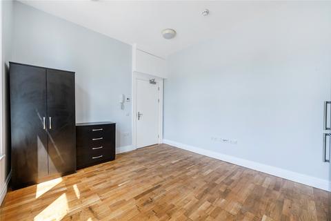 undefined, Uxbridge Road, London W3