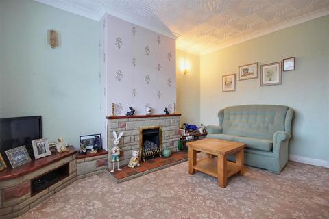 undefined, Shaftesbury Villas, Skirlaugh