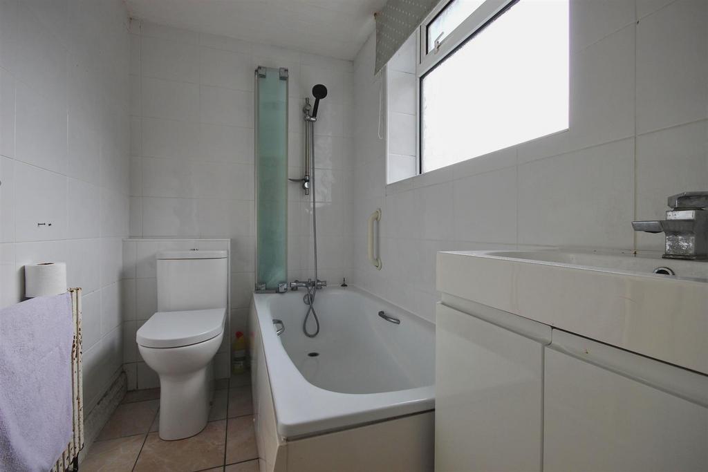 Bathroom/w.c.