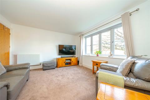 2 bedroom flat for sale, Church Road, Surrey KT15