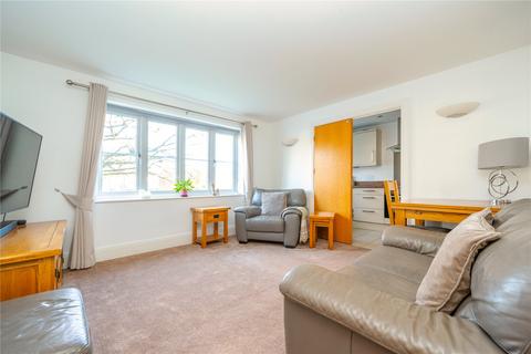 2 bedroom flat for sale, Church Road, Surrey KT15
