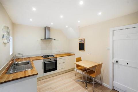 2 bedroom terraced house to rent, Park Place Lane, Stoke, Plymouth