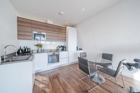 undefined, Balham Hill, London, SW12