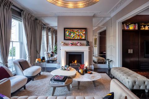 5 bedroom terraced house for sale, Chalcot Square, Primrose Hill, London, NW1