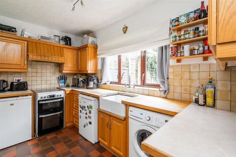 2 bedroom terraced house for sale, Stratford Road, Hockley Heath, Solihull