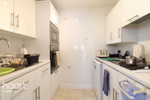 1 bedroom retirement property for sale, Oakdene Close, PINNER