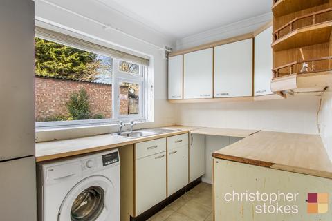 2 bedroom ground floor maisonette for sale, Manor Court, Crossbrook Street, Cheshunt,Hertfordshire, EN8 8NF