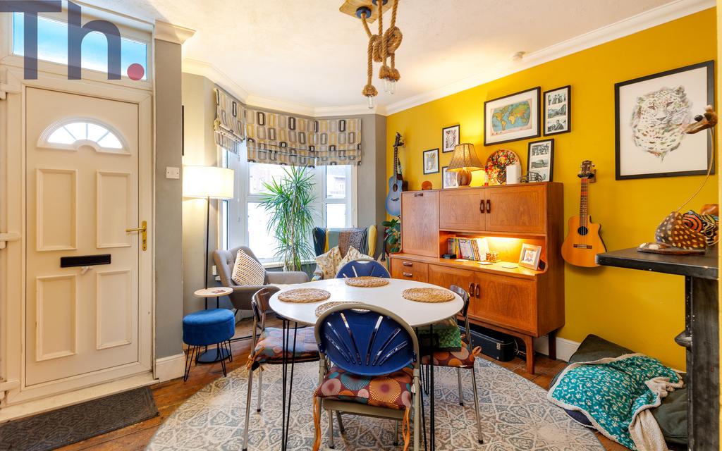 Lounge or Dining Room