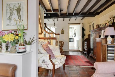 2 bedroom cottage for sale, St. Martin`s Lane, Lewes