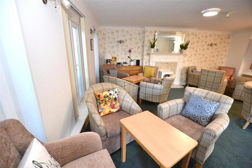 Residents lounge