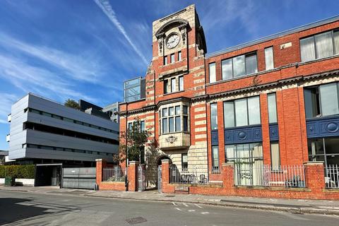 2 bedroom apartment for sale, Woodfield Road, Altrincham