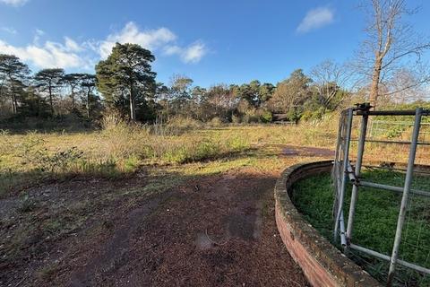 undefined, Golf Club Road, Weybridge KT13