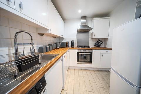 2 bedroom apartment to rent, Osborne Terrace, Jesmond