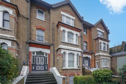 2 bedroom flat to rent, Quex Road, London NW6
