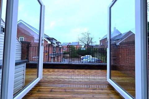 undefined, 4 Cobden Court