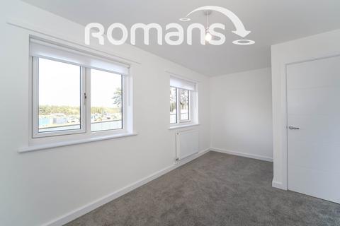 2 bedroom house to rent, Wheldon Lane, Crowthorne, RG45