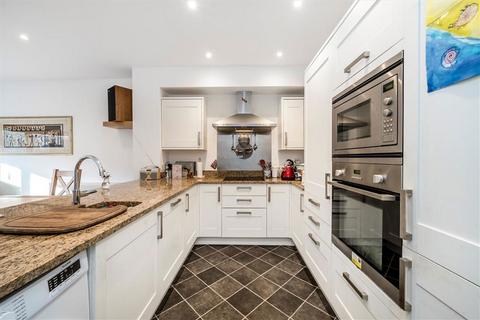 4 bedroom terraced house for sale, Rannoch Road, London W6