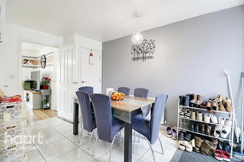 undefined, Birdie Close, Chelmsford