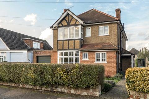 Molember Road, East Molesey, KT8