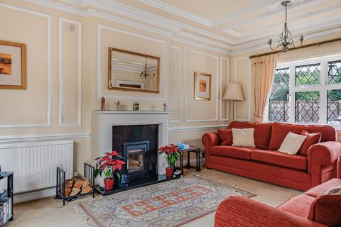 5 bedroom detached house for sale, The Close, Brookmans Park, AL9