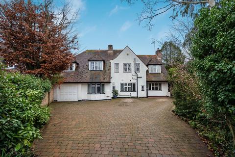 5 bedroom detached house for sale, The Close, Brookmans Park, AL9