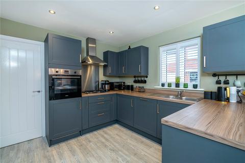 3 bedroom detached house for sale, Newton Abbot Way, Bourne, Lincolnshire, PE10