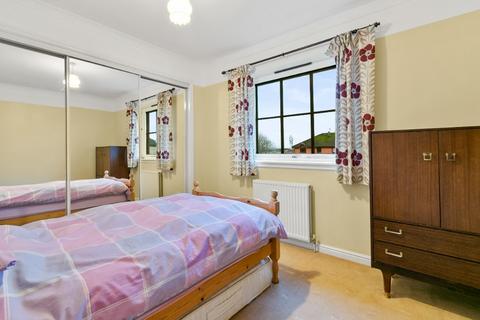 undefined, Castlegreen Crescent, Dumbarton, West Dunbartonshire, G82