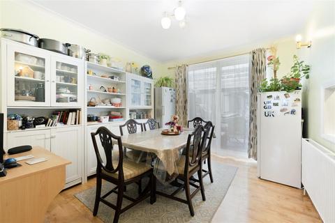 undefined, Leafield Road, Sutton