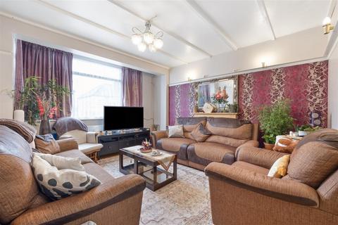 undefined, Leafield Road, Sutton