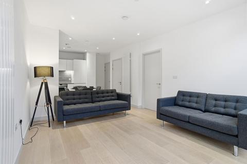 2 bedroom flat to rent, Admiralty Avenue, London E16