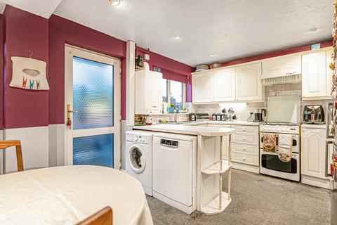 3 bedroom terraced house for sale, Howlands, Welwyn Garden City, Hertfordshire, AL7