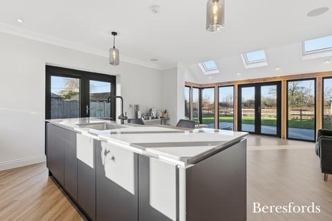 4 bedroom detached house for sale, Sunnyfields Road, Braintree, CM7