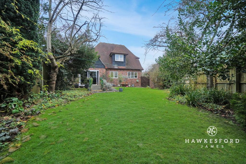 Chestnut Wood Lane, Borden - Garden