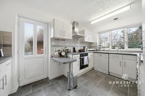 5 bedroom detached house for sale, Chestnut Wood Lane, Sittingbourne ME9