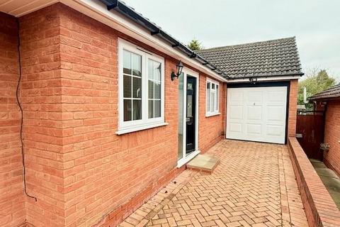 3 bedroom bungalow to rent, Butlers Lane, Sutton Coldfield