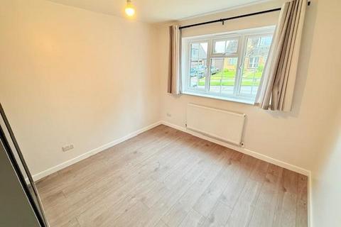 3 bedroom bungalow to rent, Butlers Lane, Sutton Coldfield