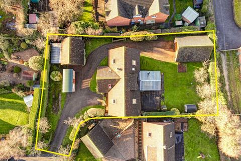 4 bedroom detached house for sale, Long Clawson, Melton Mowbray LE14