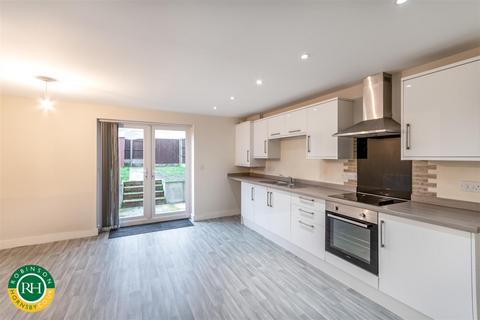 3 bedroom house for sale, Lime Tree Crescent, Rossington, Doncaster