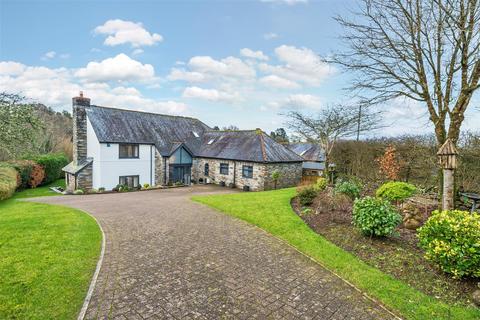 undefined, Dunstan Lane, Saltash PL12