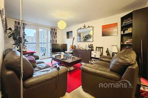 2 bedroom apartment for sale, Parsons Close, Aldershot, Hampshire