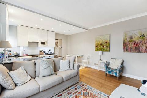 2 bedroom flat to rent, Britten House, Britten Street, Chelsea, SW3